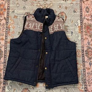 Vintage Western Navy and Red Patterned Puffer Vest
